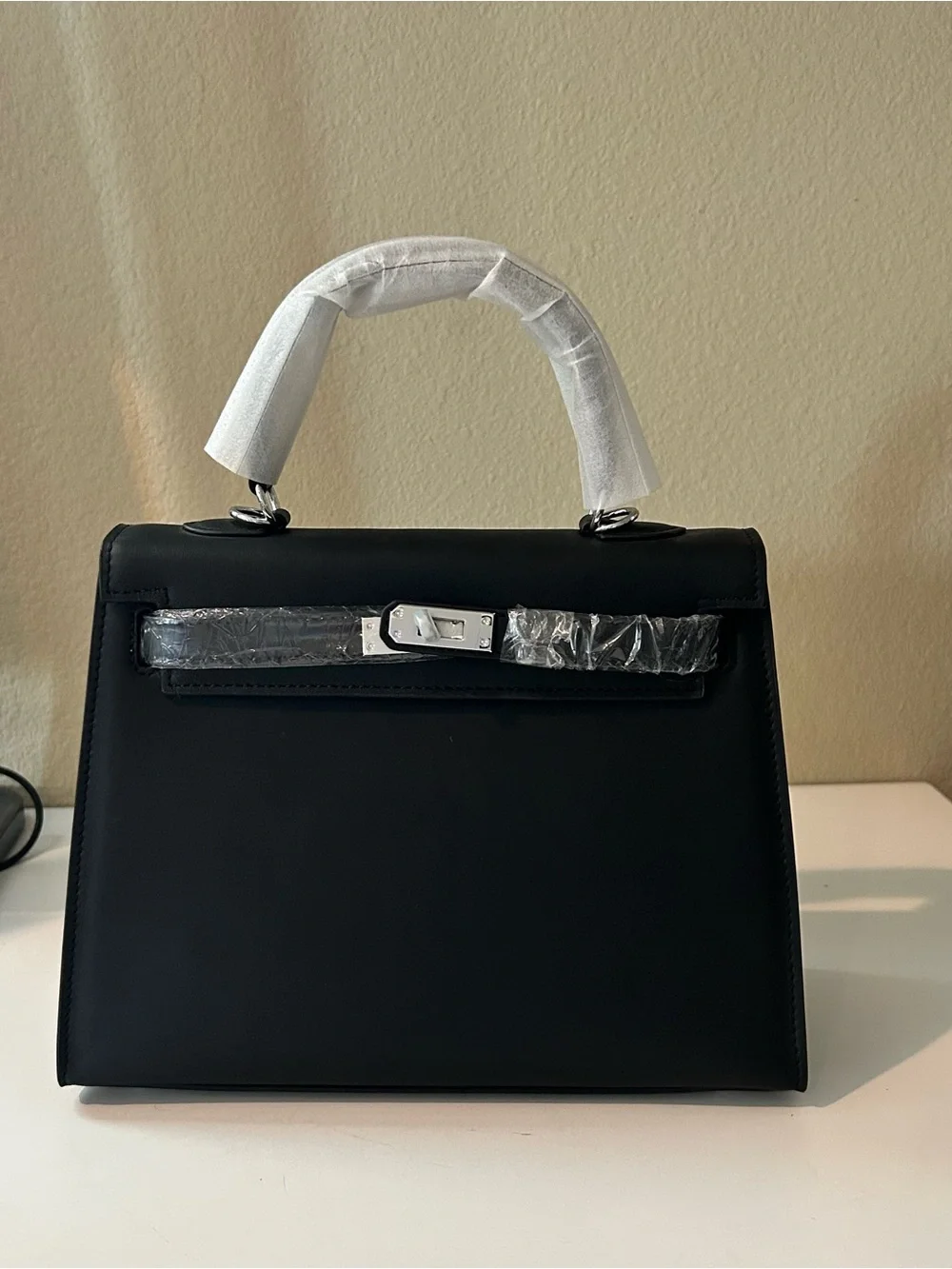 25cm Black Swift Leather Top-Handle Satchel